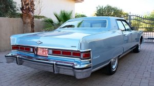 1974LincolnContinentalTownCar9.thumb.jpg.fefc905656d0bb227314ed6f4f6e3f20.jpg