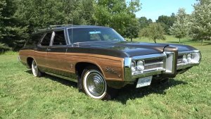 1969PontiacSafariEstate1.thumb.jpg.c044d7491af6d78cbdfac83a298d263b.jpg