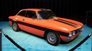 __Alfa2000GTV_14.thumb.jpg.1c8eb0708fb76b246edaf12ca7b3675d.jpg