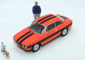 __Alfa2000GTV_8.thumb.jpg.21ec5fed3022850b4e706e6cbb8ea4e9.jpg