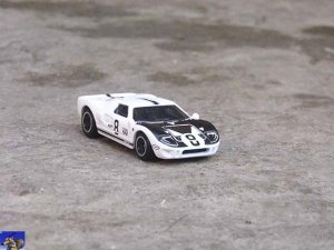 Ford GT-40_0-0.jpg