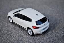 post-2935-1253648952_thumb.jpg
