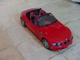 UT_BMW_Z3_M_Roadster_DAMAGED_for_PARTS_RARE_Red.jpg